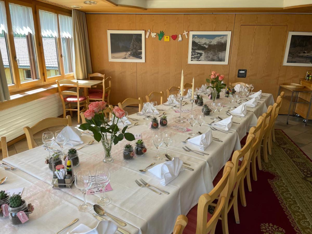 Hotel Restaurant Gommerhof Reckingen Esterno foto