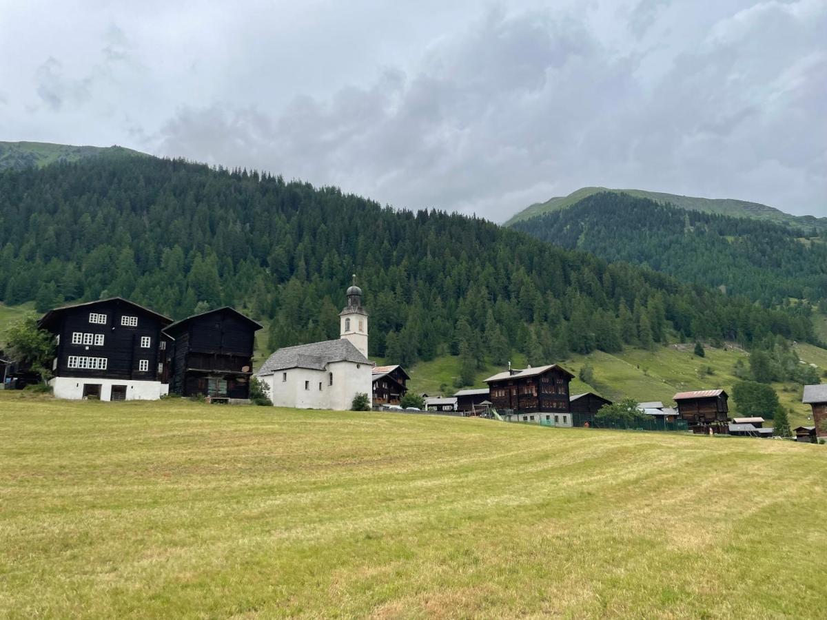 Hotel Restaurant Gommerhof Reckingen Esterno foto