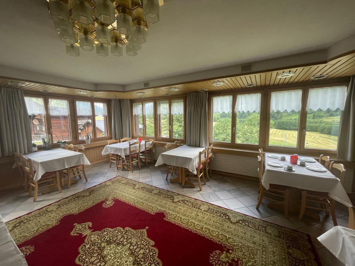 Hotel Restaurant Gommerhof Reckingen Esterno foto