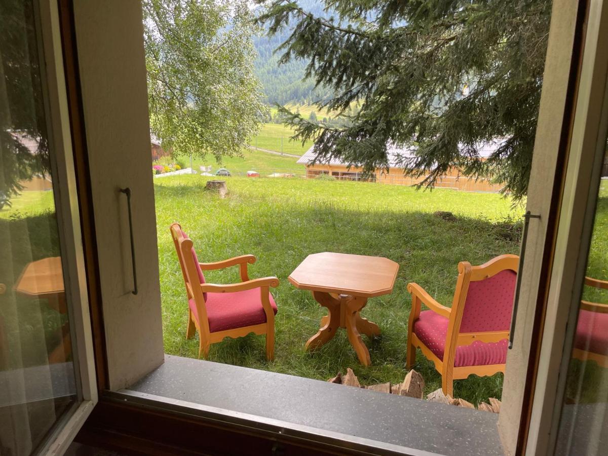 Hotel Restaurant Gommerhof Reckingen Esterno foto